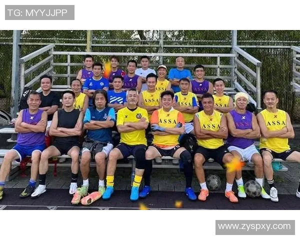 香港足球明星队进球排名揭晓球员表现引发球迷热议与期待